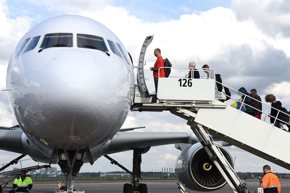 Vliegtuigbrandstof wordt duurder. Zullen de ticketprijzen stijgen?