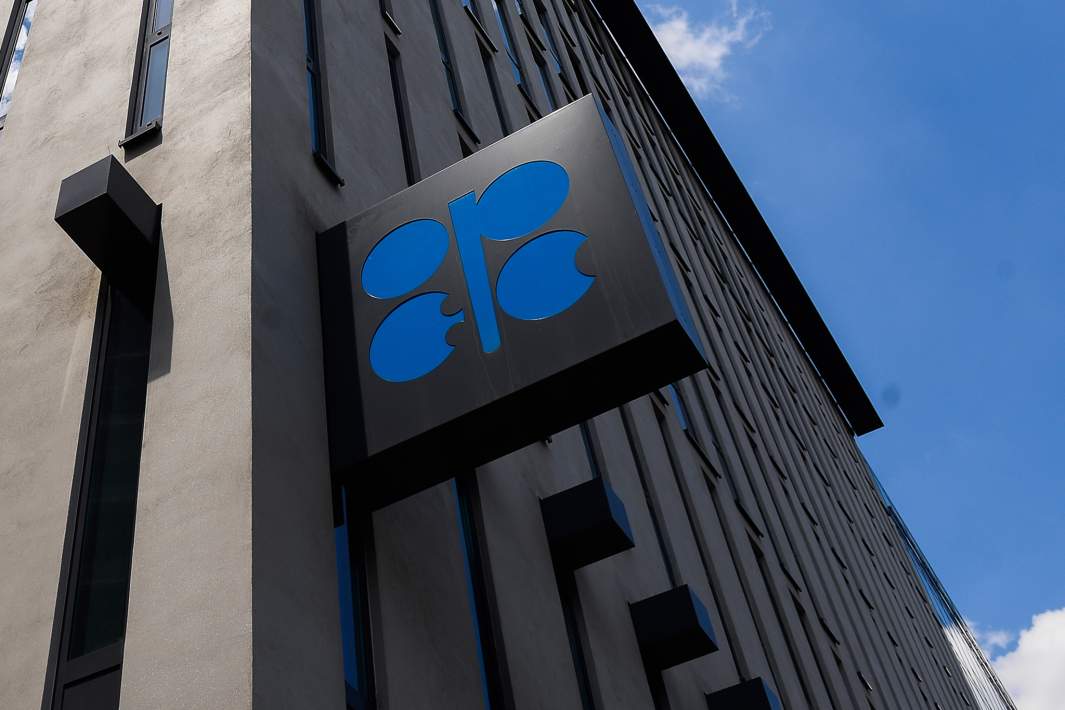 Even iets trager: OPEC+ heeft de snelheid van de olieproductieverhoging verlaagd
